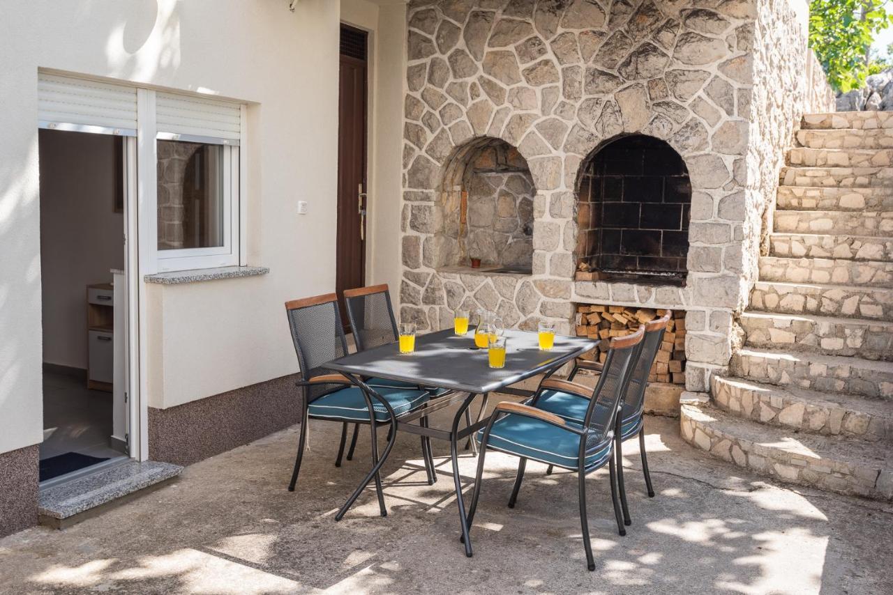 Omorfia Apartmán