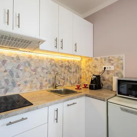 Apartments Omorfia Kraljevica Exterior photo